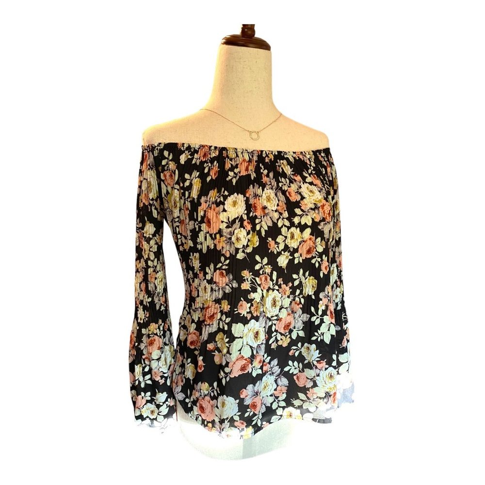 Free Press Top Women Medium Black‎ Floral Off Shoulder Long Sleeve Romance Boho
